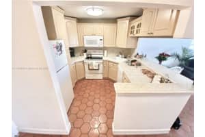 7928 West Dr APT 303, North Bay Village, FL 33141, Sold 06/02/22