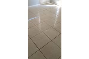 18870 NW 57th Ave APT 107, Hialeah, FL 33015, Sold 03/25/22