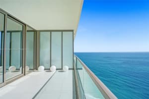 18975 Collins Ave #2303, Sunny Isles Beach, FL 33160, Sold 04/08/22