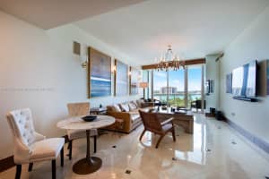 100 South Pointe Dr APT 702, Miami Beach, FL 33139, Sold 05/02/22