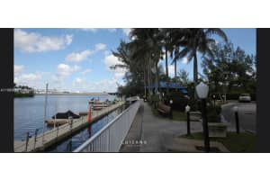 5091 NW 7th St APT 215, Miami, FL 33126, Sold 04/21/22