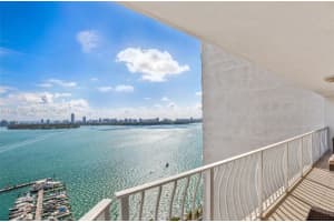 7601 E Treasure Dr APT 2408, North Bay Village, FL 33141, Sold 05/03/22