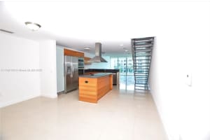 2950 NE 188th St APT 330, Aventura, FL 33180, Sold 04/04/22