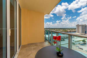 2501 S Ocean Dr APT 1439, Hollywood, FL 33019, Sold 04/15/22