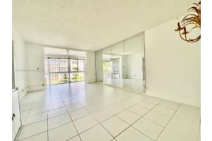6005 Del Lago Cir APT 201, Sunrise, FL 33313, Sold 04/11/22