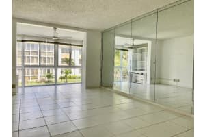 6005 Del Lago Cir APT 201, Sunrise, FL 33313, Sold 04/11/22