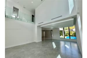 10547 NW 68th Terrace, Doral, FL 33178, Sold 04/27/22