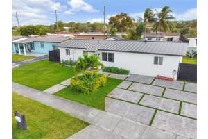 7930 NW 170th Terrace, Hialeah, FL 33015, Sold 03/23/22