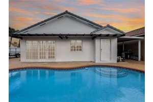 16790 NW 75th Ave, Hialeah, FL 33015, Sold 03/24/22