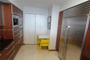 1331 Brickell Bay Dr APT 3103, Miami, FL 33131, Sold 05/31/22