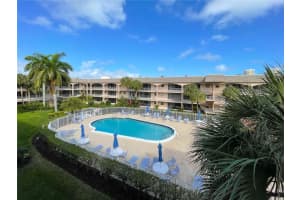 541 Blue Heron Dr APT 315, Hallandale Beach, FL 33009, Sold 04/21/22