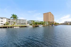 250 Layne Blvd APT 203, Hallandale Beach, FL 33009, Sold 03/25/22