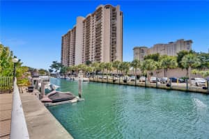 1750 NE 115th St APT 609, Miami, FL 33181, Sold 04/15/22