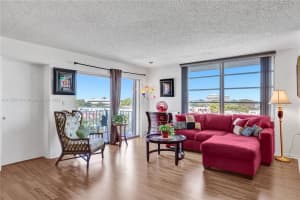 1750 NE 115th St APT 609, Miami, FL 33181, Sold 04/15/22