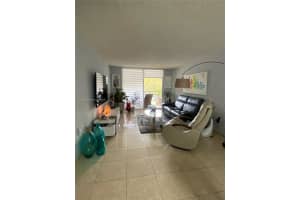 14140 SW 84th St 309 h, Miami, FL 33183, Sold 04/01/22