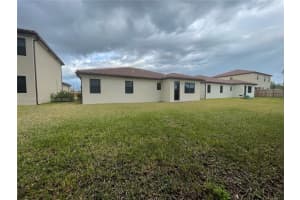 2722 SE 3rd St, Homestead, FL 33033, Sold 04/11/22