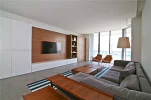 Brickell House, 1300 Brickell Bay Dr #4201, Miami, FL 33131, Sold 05/02/22