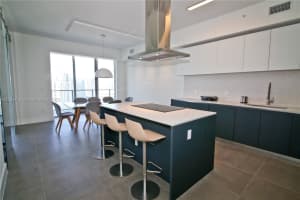 Brickell House, 1300 Brickell Bay Dr #4201, Miami, FL 33131, Sold 05/02/22