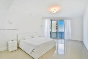 16001 Collins Ave APT 2704, Sunny Isles Beach, FL 33160, Sold 11/21/22