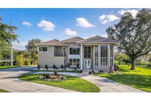13000 SW 30th Ct, Davie, FL 33330, Sold 03/18/22