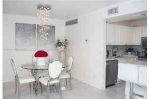 11553 NW 10th St, Pembroke Pines, FL 33026, Sold 05/31/22