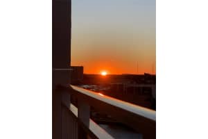 1801 S Ocean Dr APT 937, Hallandale Beach, FL 33009, Sold 04/07/22