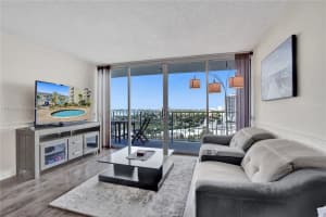 7601 E Treasure Dr APT 1501, North Bay Village, FL 33141, Sold 04/04/22