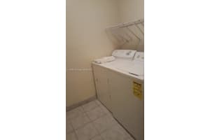 21118 NW 39th Ave, Miami Gardens, FL 33055, Sold 04/13/22