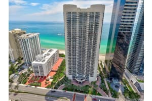 17201 Collins Ave APT 2408, Sunny Isles Beach, FL 33160, Sold 04/21/22