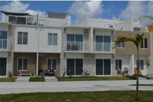 25875 SW 139th Path #9, Naranja, FL 33032, Sold 04/29/22