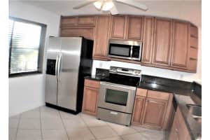8020 Hampton Blvd APT 305, North Lauderdale, FL 33068, Sold 03/03/22