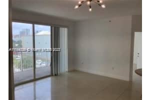 7280 SW 90th St APT 303, Miami, FL 33156, Sold 03/28/22