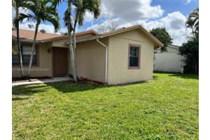 9940 Spanish Isles Dr, Boca Raton, FL 33496, Sold 03/25/22