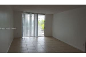 484 NW 165th St a314, Miami, FL 33169, Sold 05/02/22