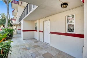 6705 N Kendall Dr APT 303, Pinecrest, FL 33156, Sold 03/16/22