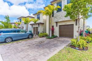 24947 SW 108th Ave, Homestead, FL 33032, Sold 05/25/22