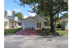 9541 SW 148th Pl, Miami, FL 33196, Sold 05/16/22