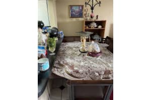1750 W 46th St APT 543, Hialeah, FL 33012, Sold 07/08/22