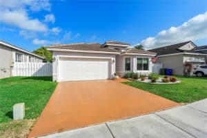 16403 NW 22nd St, Pembroke Pines, FL 33028, Sold 03/25/22