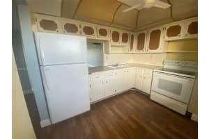 1501 NE 191st St APT C411, Miami, FL 33179, Sold 04/08/22