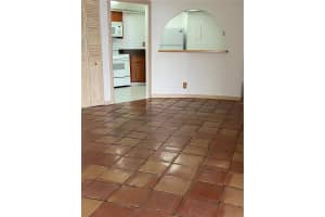 600 Parkview Dr APT 1111, Hallandale Beach, FL 33009, Sold 04/22/22