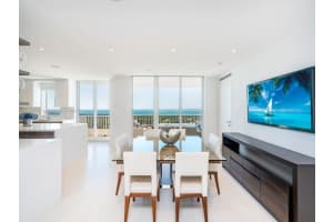 789 Crandon Blvd PH 6, Key Biscayne, FL 33149, Sold 06/01/22