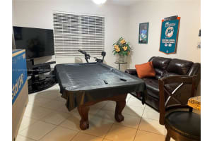 15945 SW 98th St, Miami, FL 33196, Sold 04/13/22