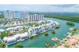 363 Poinciana Island Dr #1124, Sunny Isles Beach, FL 33160, Sold 10/19/23