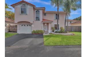 5769 NW 98th Pl, Doral, FL 33178, Sold 06/24/22
