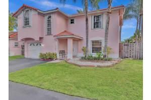 5769 NW 98th Pl, Doral, FL 33178, Sold 06/24/22