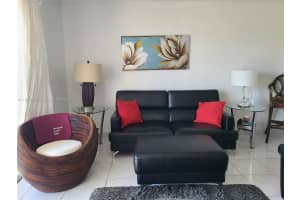 300 NE 14th Ave APT 508, Hallandale Beach, FL 33009, Sold 03/31/22