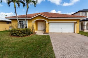16027 SW 99th Ln, Miami, FL 33196, Sold 03/30/22