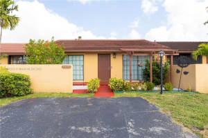 8447 SW 148th Pl, Miami, FL 33193, Sold 05/02/22