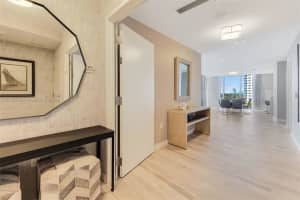 2200 N Ocean Blvd n401, Fort Lauderdale, FL 33305, Sold 05/17/22